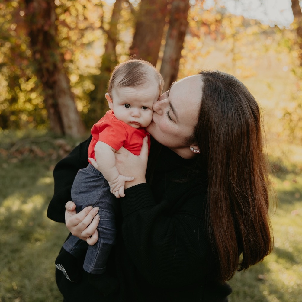 Meet your Posher, Ali